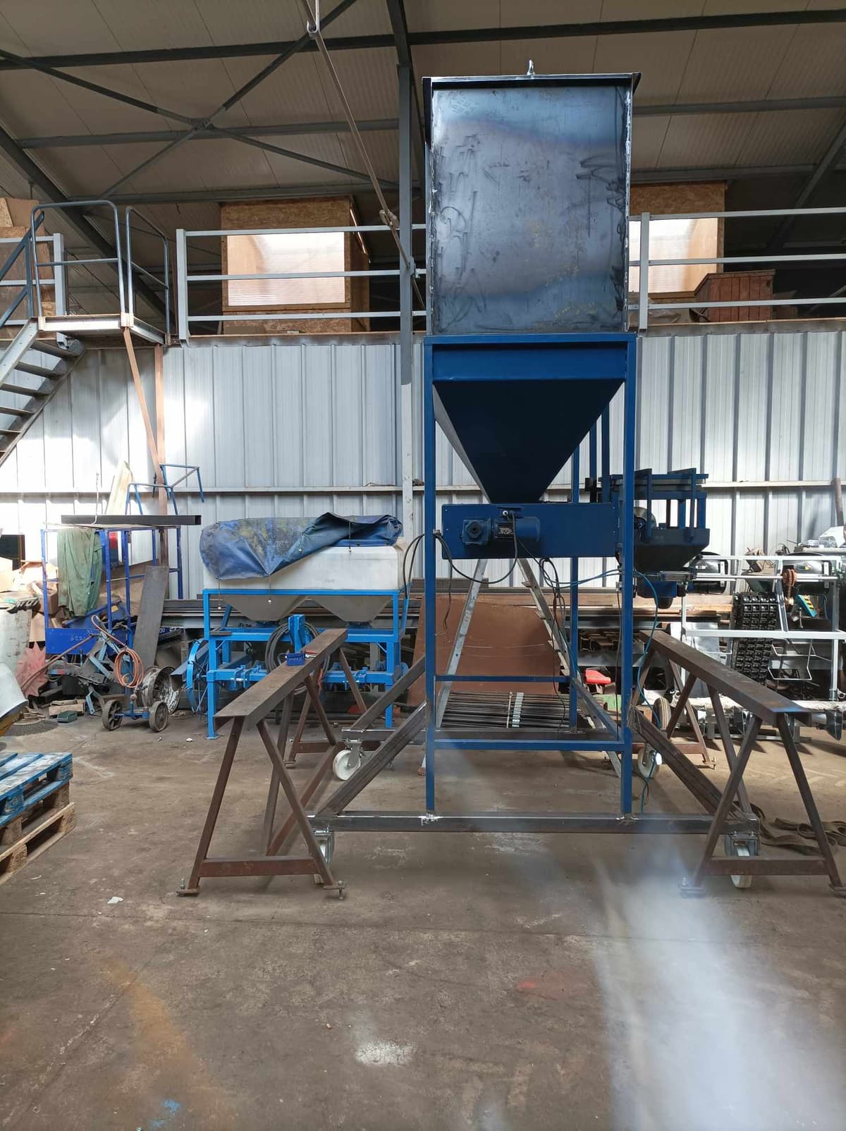 Réalisation LCCM Métal 12 — ouvrage métallique sur mesure