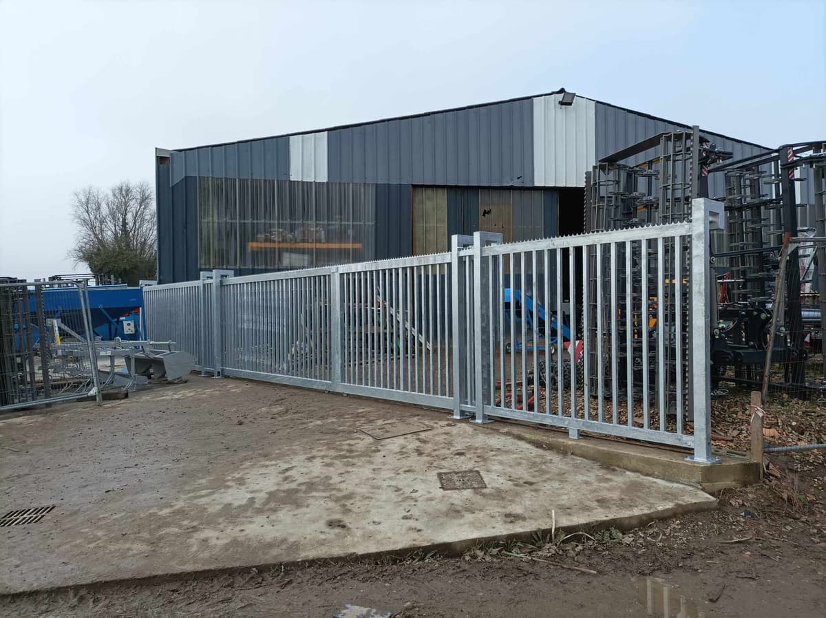 Réalisation LCCM Métal 32 — ouvrage métallique sur mesure